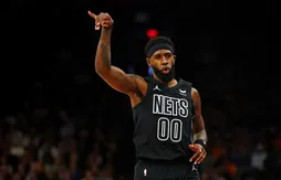 Royce O’Neale et David Roddy arrivent aux Suns