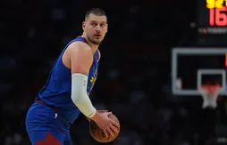 Nikola Jokic régale et se régale avec son record de passes