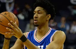 Pour conserver Christian Wood et Joe Johnson, les Pistons penseraient à un transfert