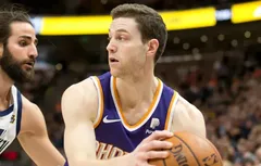 Jimmer Fredette regrette de n’avoir pas été lui-même en NBA