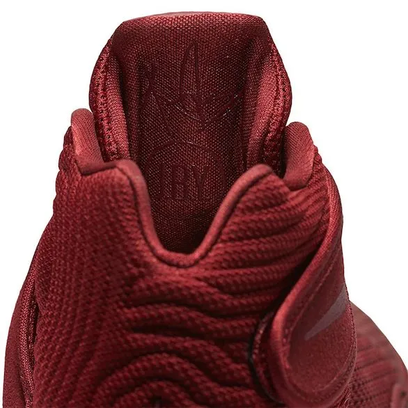 6Kyrie2
