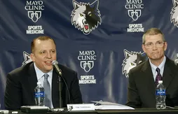 Le GM Scott Layden quitte les Wolves