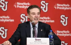 Rick Pitino : “St. John’s va revenir au sommet, je le garantis”