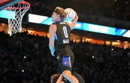 Qui est le meilleur dunkeur ? Mac McClung rend hommage à Vince Carter
