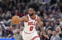 Coby White et les Bulls surprennent le duo Antetokounmpo-Lillard