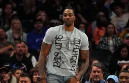 Dwight Howard va piger dans un tournoi à Dubaï…