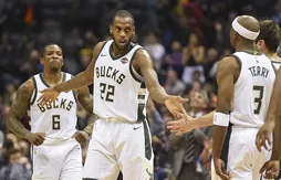 Khris Middleton fait la différence face aux Suns dans le money-time