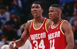 Le jour où Vernon Maxwell a voulu “planter” Hakeem Olajuwon