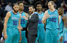 Les Hornets vont garder James Borrego
