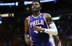 Nick Nurse prêt à associer Paul Reed et Joel Embiid