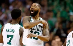[replay] Quand Marcus Morris et Jaylen Brown s’accrochent