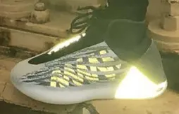 Kanye West met en ligne une nouvelle photo de la Yeezy Basketball