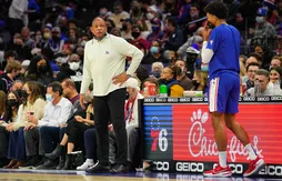 Écartés de la rotation, les « anciens » Sixers prennent leur mal en patience