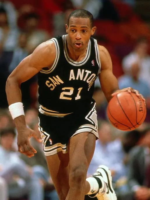 635567653048504740-XXX-ALVIN-ROBERTSON-ACTION-PORTRAIT-ROBERTSON-SD57-18710851