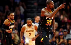 La puissance du “Big Three” des Suns a parlé
