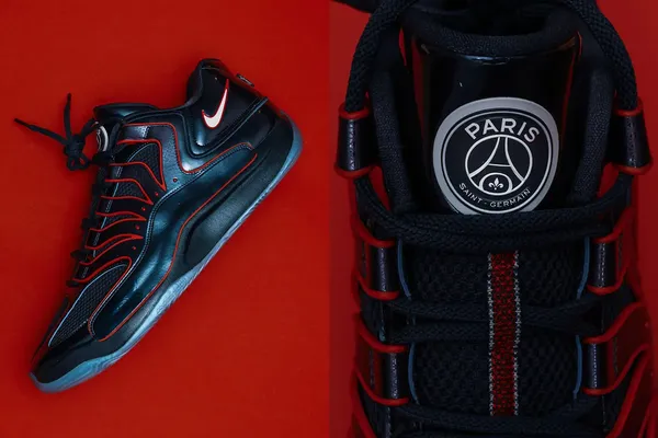 Face aux Spurs, Kevin Durant portait la version PSG de la KD 18 !