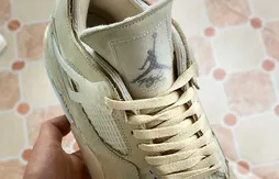 La Off-White x Air Jordan 4 “Sail” devrait être disponible en juillet