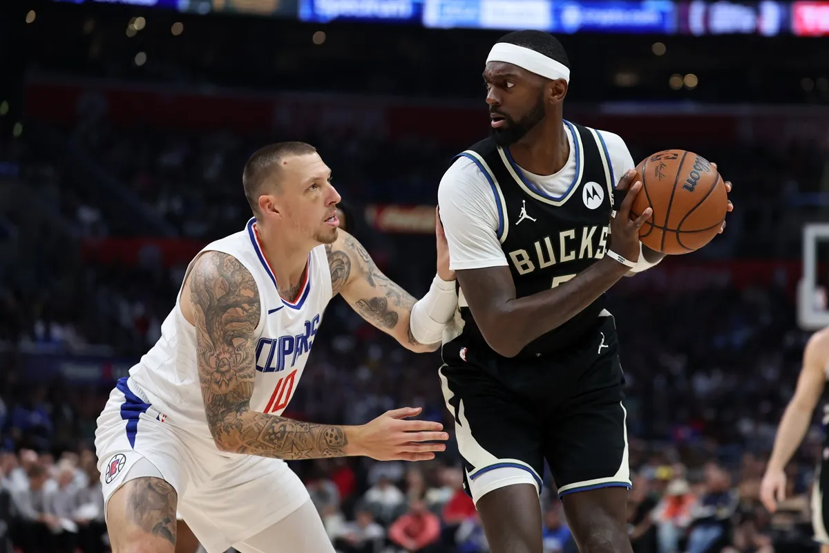 Daniel Theis