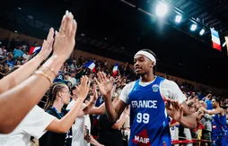 Invaincus en préparation, les Bleus ne veulent pas s’enflammer