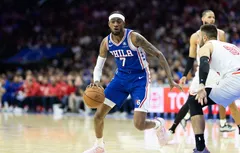 Jalen McDaniels à la relance à Toronto