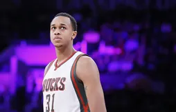 John Henson négocie toujours avec les Bucks