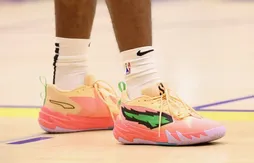 Scoot Henderson apparaît avec sa propre chaussure signature aux pieds