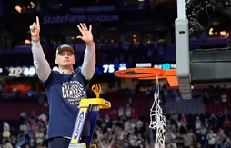 Dan Hurley réfute s’être servi des Lakers pour augmenter son salaire à Connecticut