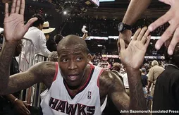 2 mai 2010 : Atlanta remporte le Game 7 face aux Bucks pour rejoindre Orlando