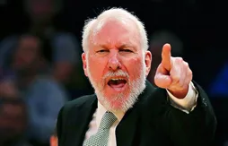 Gregg Popovich charge encore Donald Trump