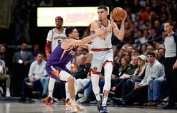 Les Nuggets signent une démonstration pour reprendre les commandes face aux Suns