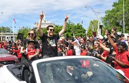 En attendant de gérer le dossier Masai Ujiri, Toronto prolonge Bobby Webster, son GM