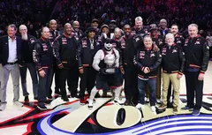 « MVP ! » : Allen Iverson ramène les fans des Sixers 25 ans en arrière