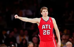 Kyle Korver punit les Rockets