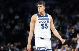 Luka Garza récupère un vrai contrat aux Wolves