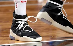 Nike : P.J. Tucker joue déjà avec l’étonnante Fear of God 1