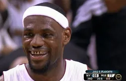 LeBron James a un message spécial sur son protège-dents