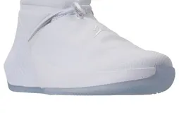 Jordan Brand : la Westbrook Why Not Zer0.1  livrée avec un marqueur pour la personnalisation