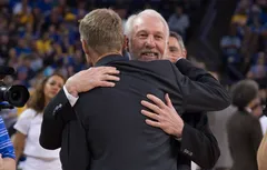 Steve Kerr en contact permanent avec Gregg Popovich