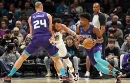 Dennis Smith Jr. a tenu tête à Stephen Curry