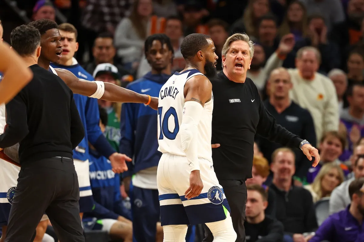 Chris Finch - Wolves