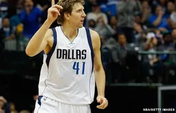 Dirk Nowitzki lutte contre le poids des ans