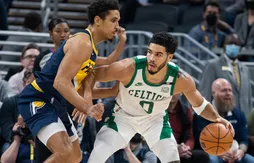 Jayson Tatum “investi” dans le recrutement des Celtics