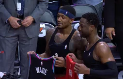 Comme un fou d’avoir son maillot, Bradley Beal rend hommage à Dwyane Wade