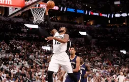 Les Spurs fêtent Tim Duncan avec une victoire