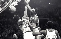 De quand date le premier dunk de l’histoire ?