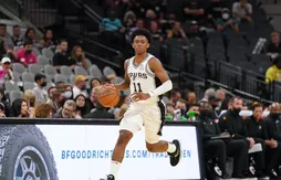 Josh Primo rebondit en Russie