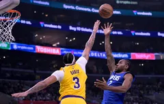 Kawhi Leonard en triple-double, les Clippers prennent le derby de LA