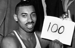 Le feuille de marque des 100 points de Wilt Chamberlain mise aux enchères