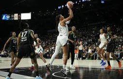 Les Aces dominent les Sparks et restent en course pour la deuxième place