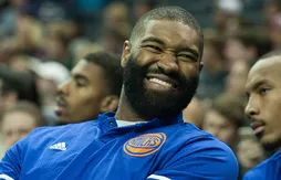Kyle O’Quinn discute avec les Clippers